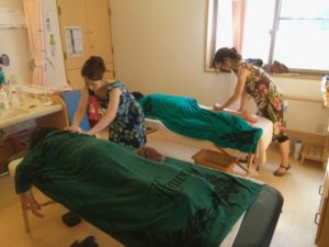 ロミロミスクール